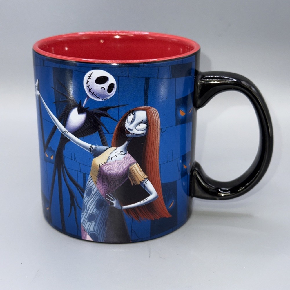 DISNEY NEW! NIGHTMARE BEFORE CHRISTMAS JACK & SALLY XLARGE CERAMIC 20oz MUG